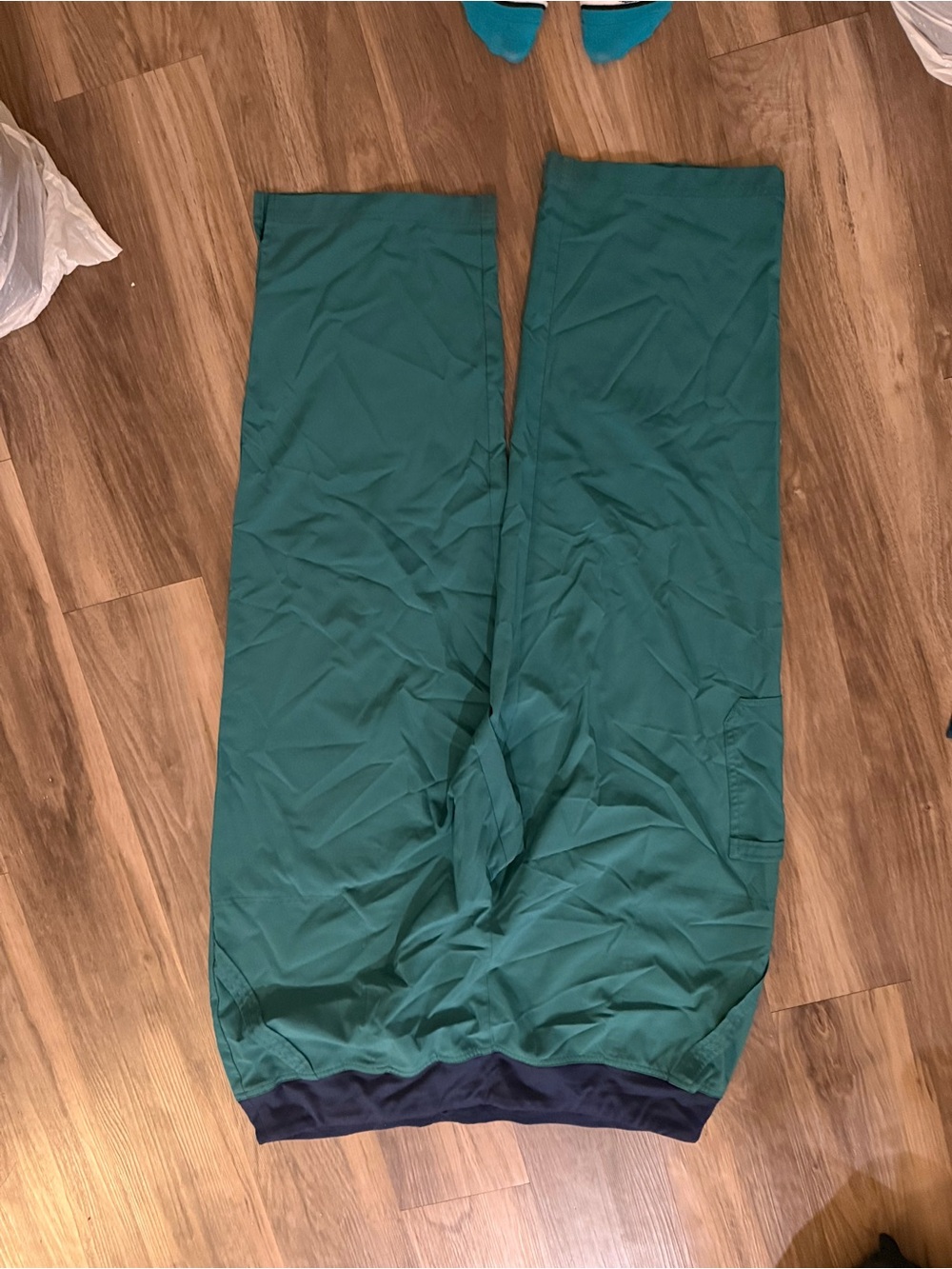 Women’s green Wide-Leg Scrub Pants